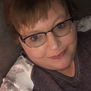 Meet your Posher, Jaquita